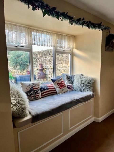 Bay window seat