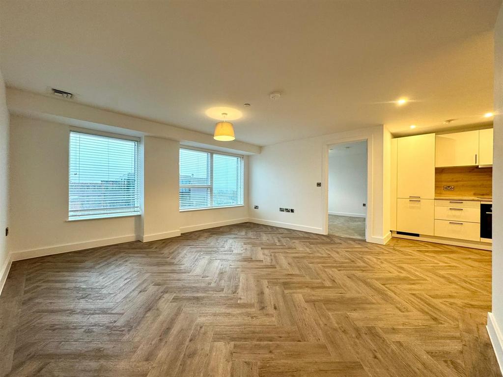Lounge pic 3.jpeg