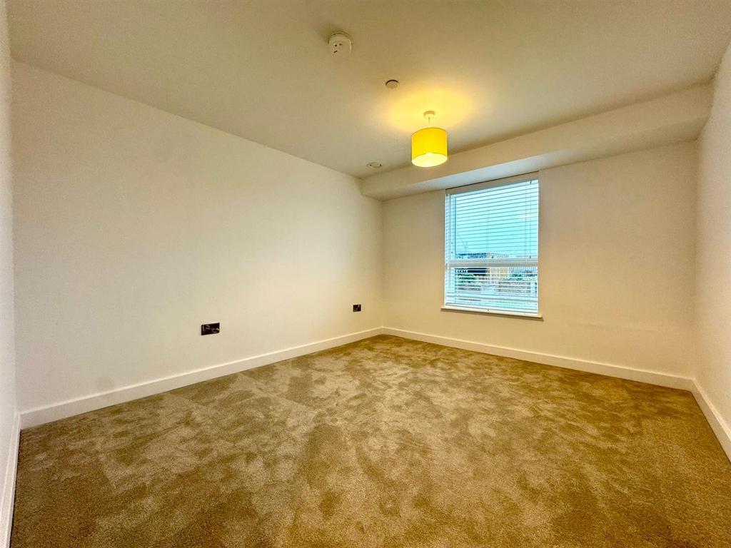 Second bedroom.jpeg