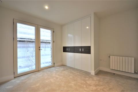 2 bedroom apartment to rent, Kidbrooke Park Road, Kidbrooke Village, London, SE3