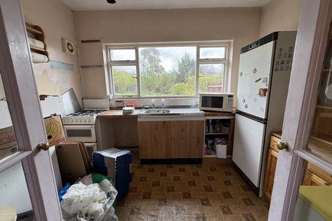 4 bedroom semi-detached house for sale, Trevelyan Crescent, Harrow, HA3