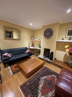 1 bedroom flat to rent, London N14