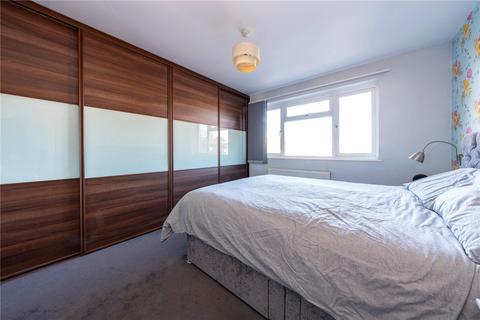 3 bedroom semi-detached house for sale, Ifield Close, Maidstone, ME15
