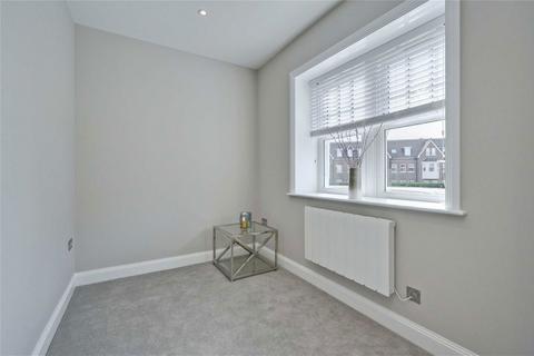 undefined, Baker Street, Weybridge KT13