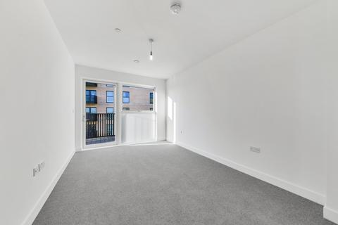 2 bedroom flat to rent, Jargonelle House, Pavana Square Brentford TW8