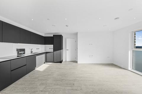 2 bedroom flat to rent, Jargonelle House, Pavana Square Brentford TW8