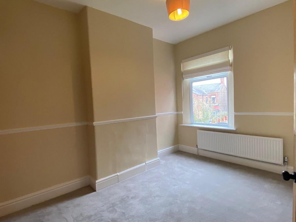 Bedroom 2 1.jpg