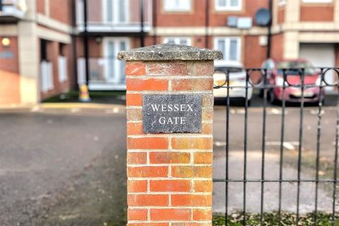 2 bedroom flat for sale, Banister Park