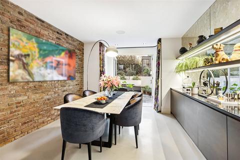 undefined, Upper Mall, London, W6