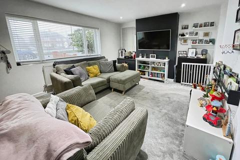 3 bedroom end of terrace house for sale, Queslett Road, Birmingham, B43