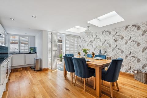 undefined, Richmond Road, Staines-upon-thames, TW18
