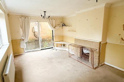 4 bedroom detached house for sale, Piccadilly Close, Northampton NN4