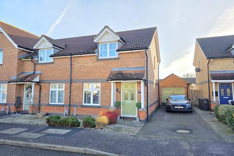 2 bedroom terraced house for sale, Gulls Croft, Braintree, CM7