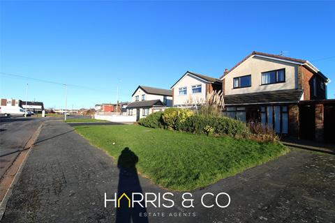 3 bedroom detached house for sale, Southway, Fleetwood, Lancashire, FY7