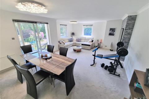 2 bedroom apartment to rent, The Avenue, Poole BH13