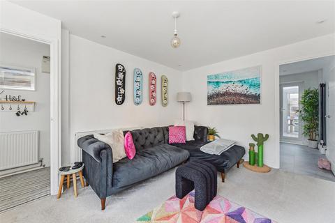 2 bedroom semi-detached house for sale, Starina Gardens, Waterlooville