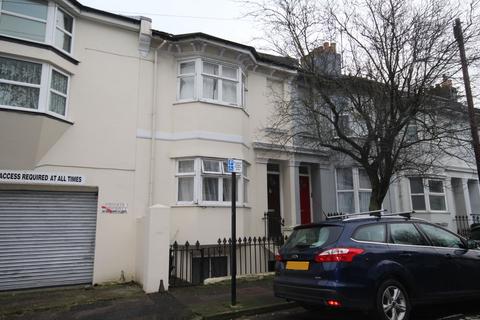 4 bedroom terraced house to rent, Brighton BN2