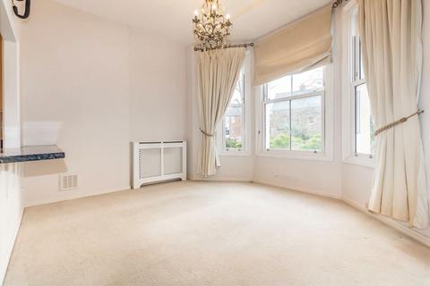 2 bedroom flat to rent, Surbiton Hill Park, Surbiton KT5