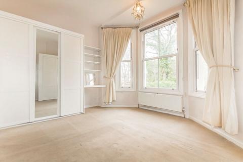 2 bedroom flat to rent, Surbiton Hill Park, Surbiton KT5