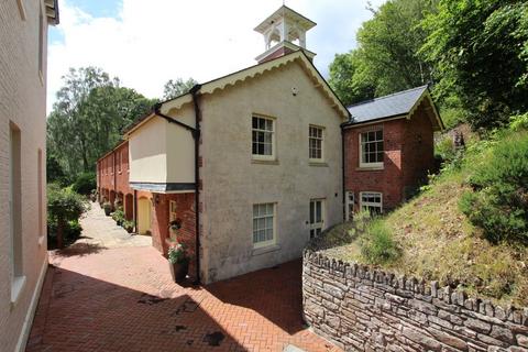 3 bedroom coach house to rent, Penoyre, Brecon, LD3