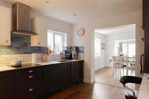 undefined, West Road, Reigate