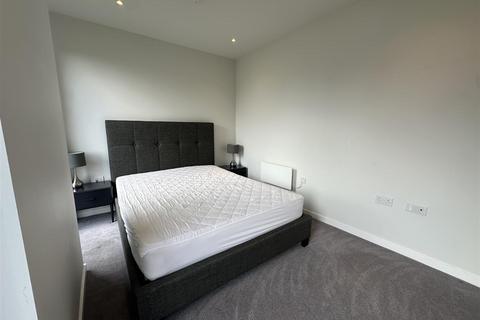 1 bedroom apartment to rent, The Gate Green Quarter