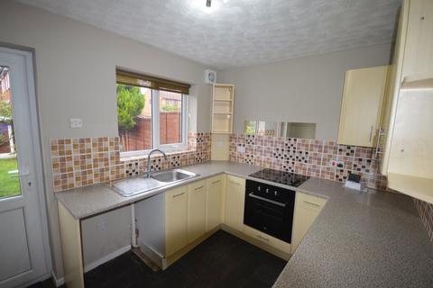 2 bedroom semi-detached house to rent, Perivale Way, Amblecote, Stourbridge