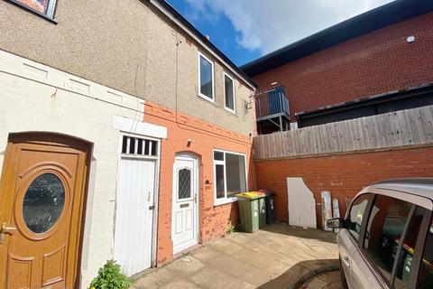3 bedroom house to rent, Lincoln Street, Preston PR1