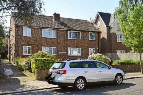 2 bedroom flat to rent, Ferncourt, Harrow HA1