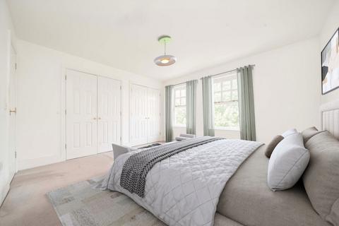 undefined, Osier Crescent, London N10