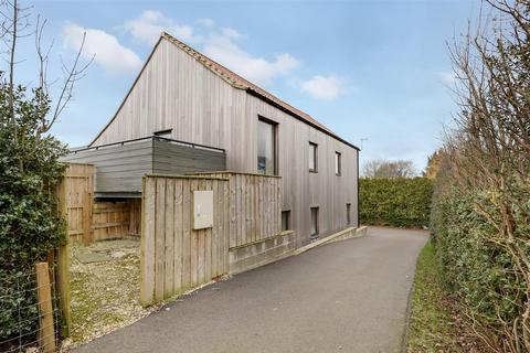 3 bedroom barn conversion to rent, Warlaby, Northallerton