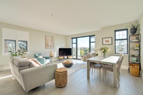 2 bedroom apartment for sale, Barton Common Road, Barton on Sea, New Milton, BH25