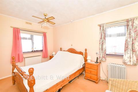 2 bedroom park home for sale, Nutbourne Park, Nutbourne, Chichester, West Sussex