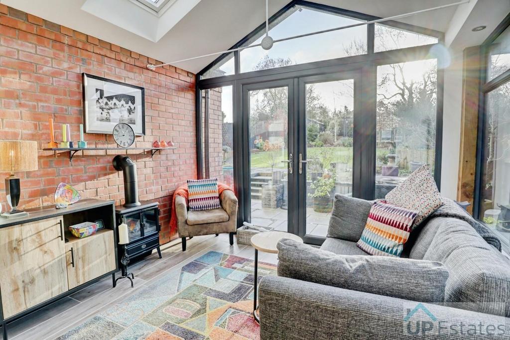 Garden/Sitting Room