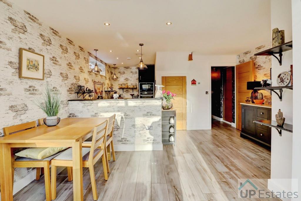 Living Kitchen Diner