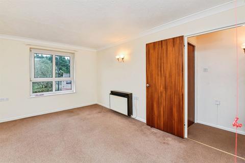 undefined, 32 Regal Court, Weymouth Street BA12