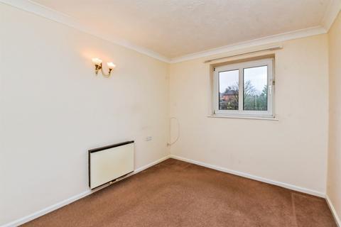 undefined, 32 Regal Court, Weymouth Street BA12