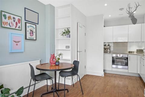 1 bedroom apartment for sale, Gun Wharf, Bow