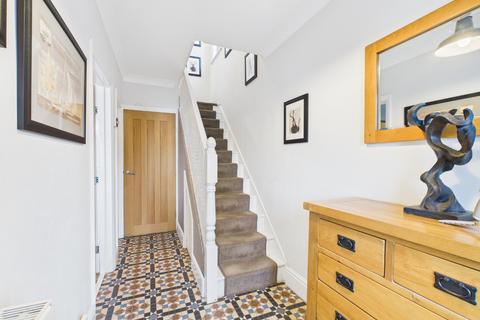 3 bedroom semi-detached house for sale, Barrington Avenue, Hull, HU5 4BB