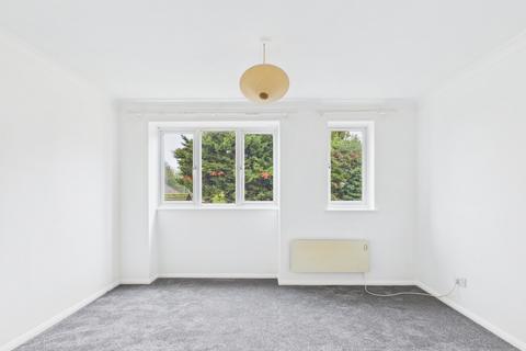 undefined, Camilla Close, Sunbury-On-Thames, Middlesex, TW16
