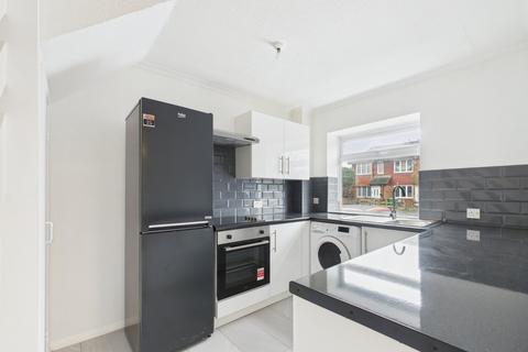 undefined, Camilla Close, Sunbury-On-Thames, Middlesex, TW16