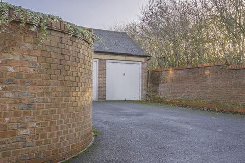undefined, Ironstone Close, Swindon SN25