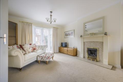 undefined, Ironstone Close, Swindon SN25