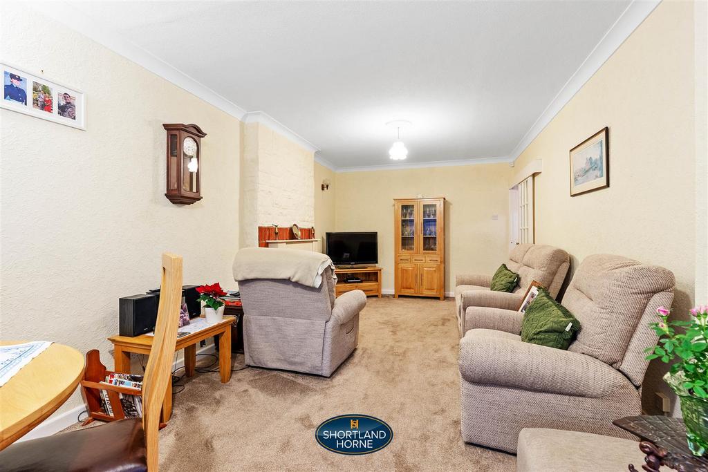 Living/dining room