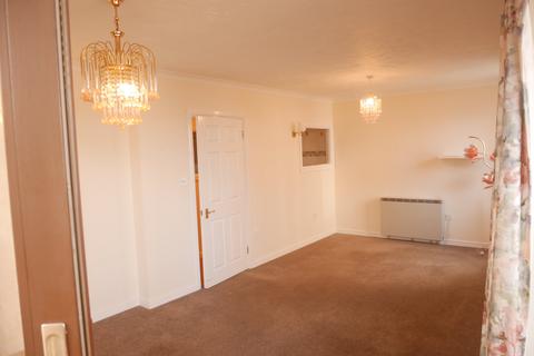 2 bedroom flat to rent, Carlton Mansions , Beach Road , Weston Super Mare