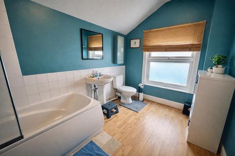 2 bedroom terraced house for sale, Turner Street, Abington, Northampton NN1