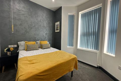 7 bedroom detached house to rent, Coventry CV2