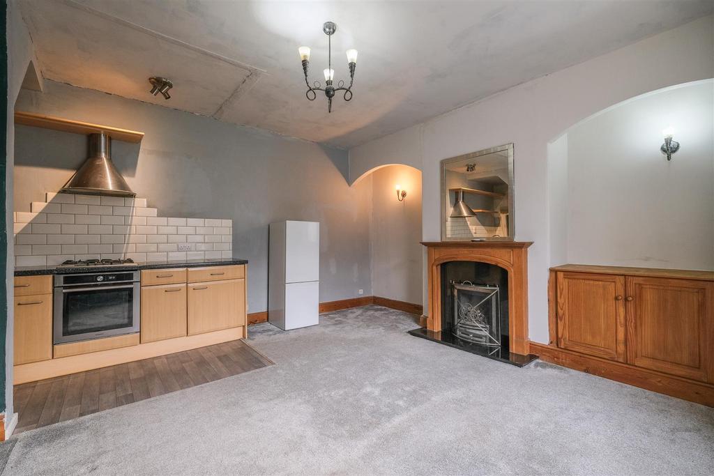 Living/Kitchen