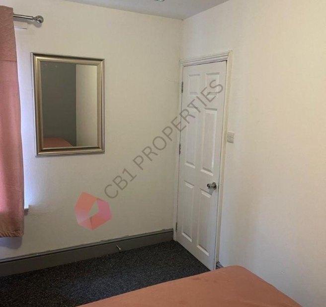 Riverside-cb5-8hl-1034509