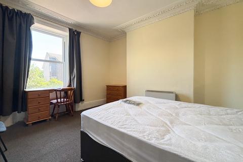 undefined, Hillside, Bristol BS8